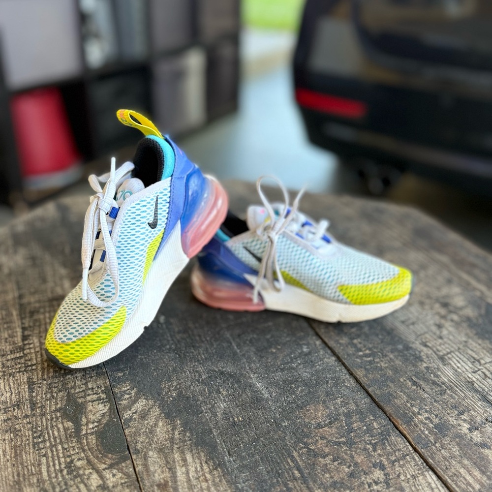 Nike Air Max 270 Kids Blue and Yellow Sneakers